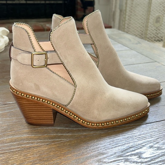 NEW Coach Pipa Bootie - Picture 1 of 7